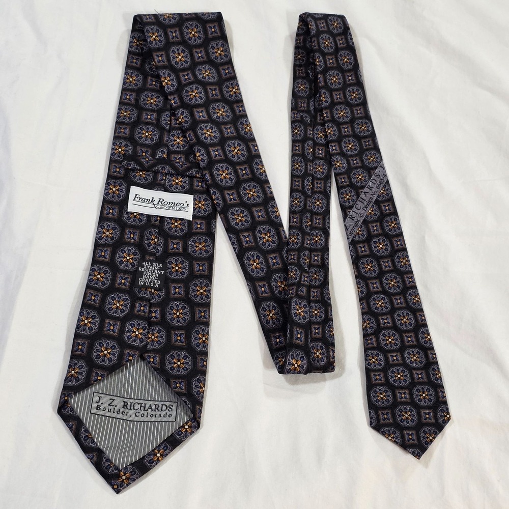 J.Z. RICHARDS Silk Jacquard Necktie Geometric‎ Pattern Black Blue Yellow Mens